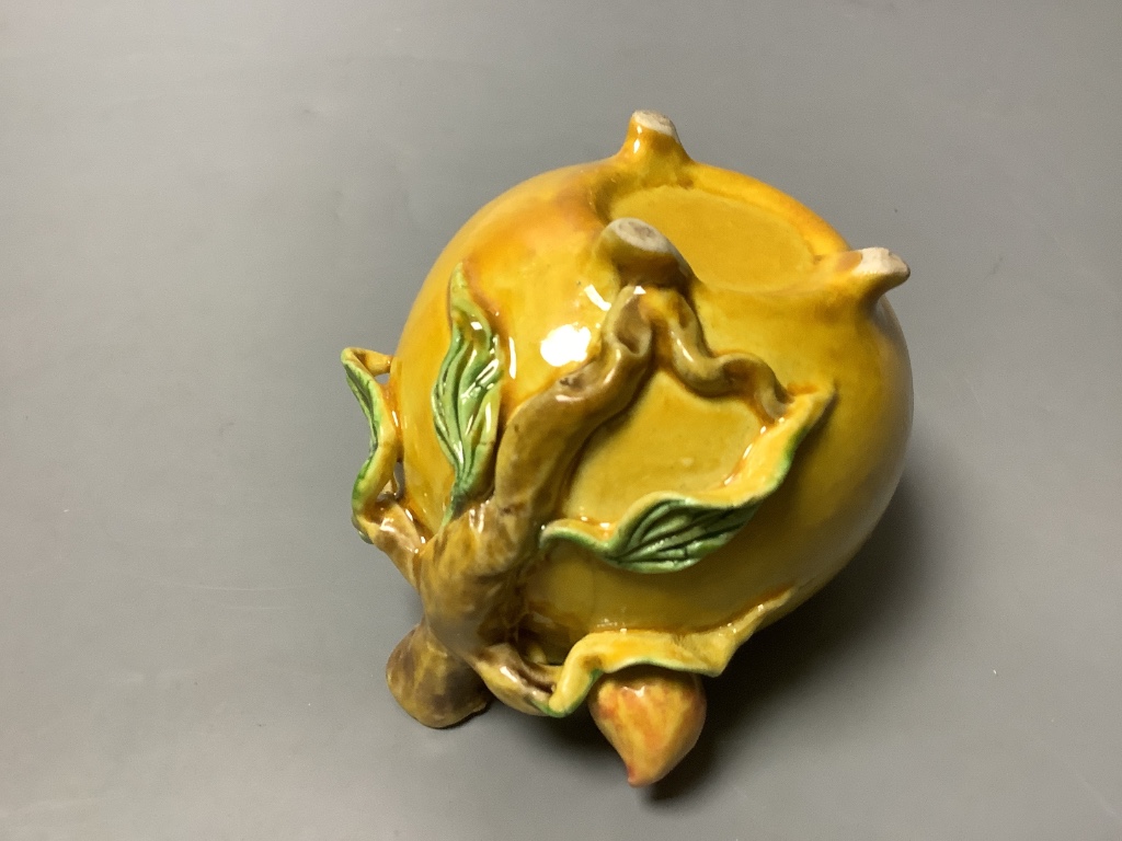 A Chinese 'peach' porcelain water dropper, length 10cm